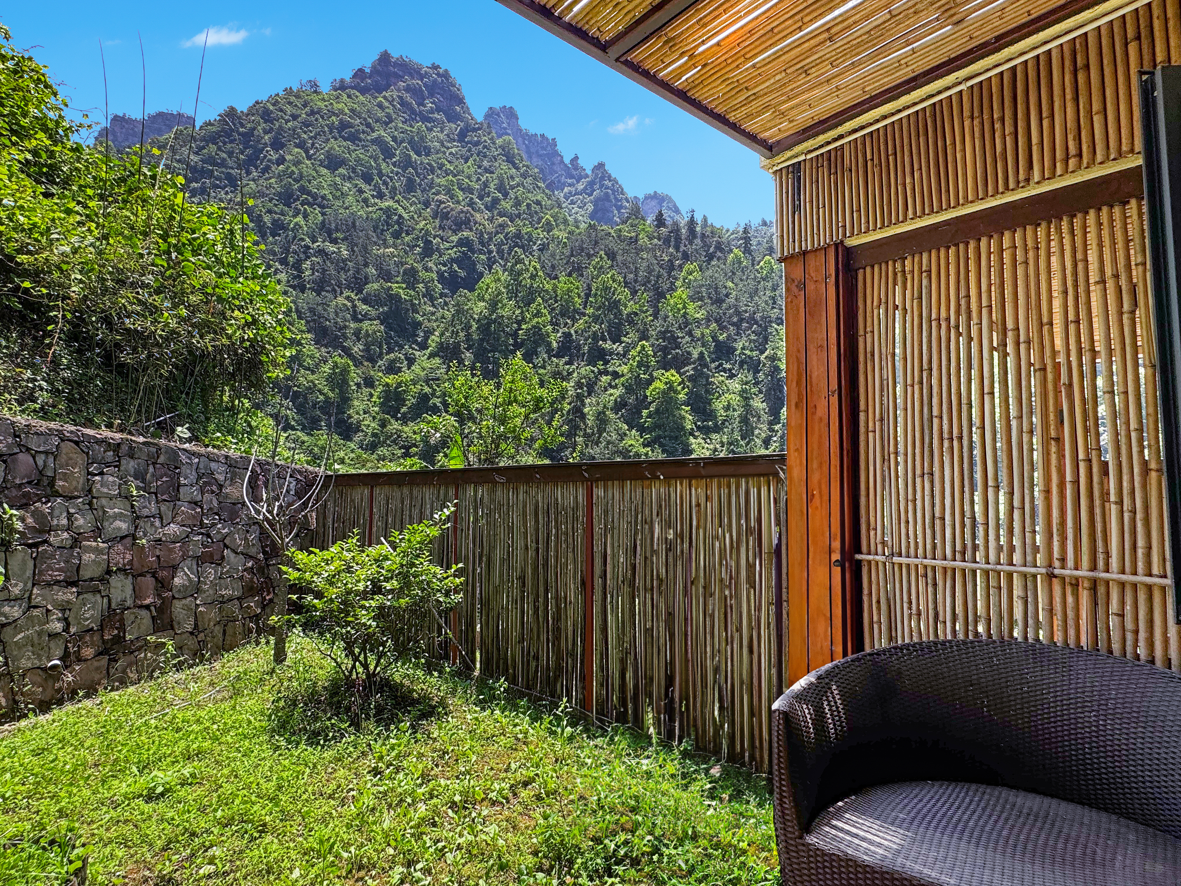 Surprise·乐言|彩蛋双床房「静音床垫+庭院观景」