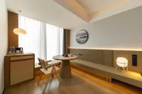 Huazhu · Banlan Hotel (Cangzhou International Exhibition Center West Railway Station)