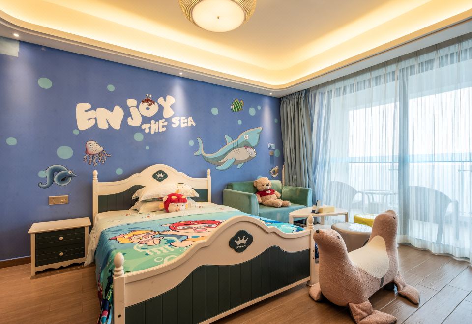 酷芽猪猪侠海景家庭房（子母床）