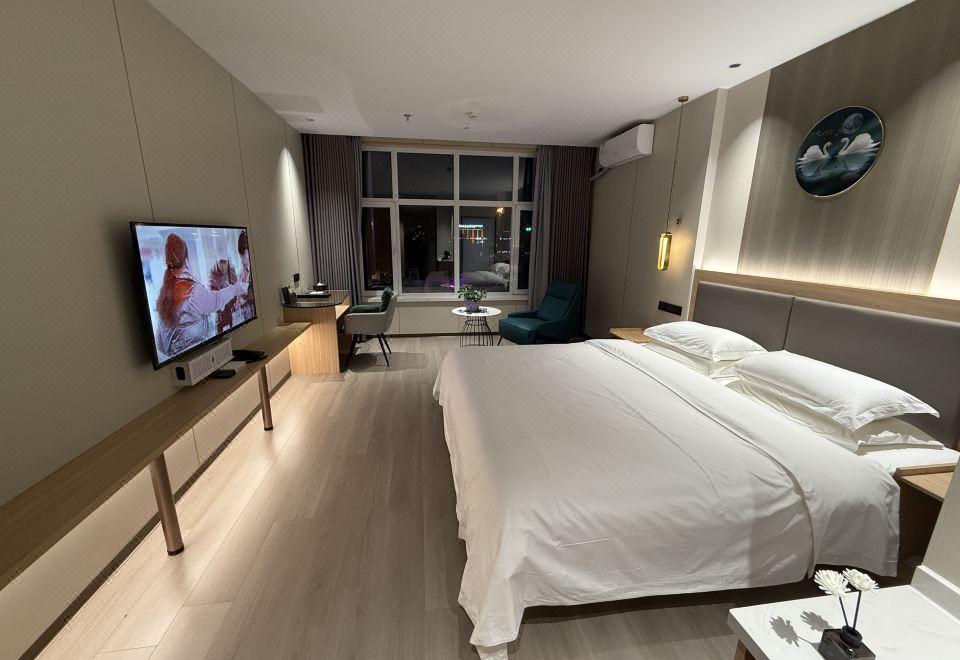 Duolun Grand HotelSelected Queen Room