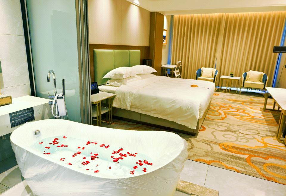 轻奢·智能温泉大床房（全屋智能+零压床垫+温泉私汤）