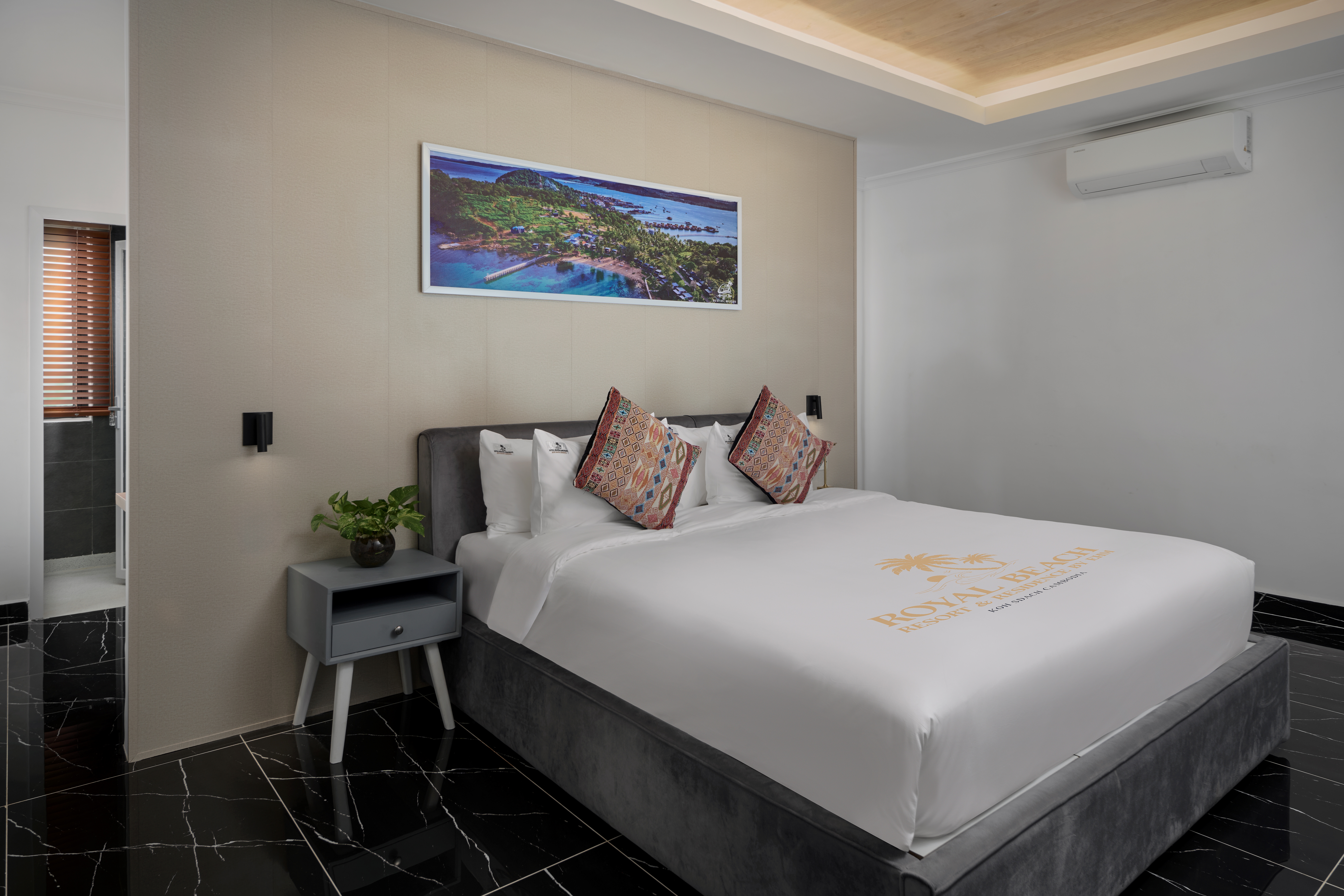 Royal Beach Resort & Residence by EHMSuperior Family Pool View