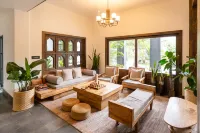 Uma Residence and Suites