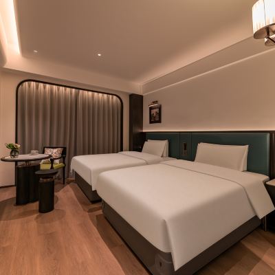 豪華雙床房（智控+水吧檯+高層夜景） 來住星辰M飯店（重慶解放碑中心店）優惠