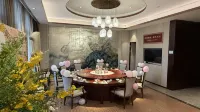 SUNHOLA International Hotel