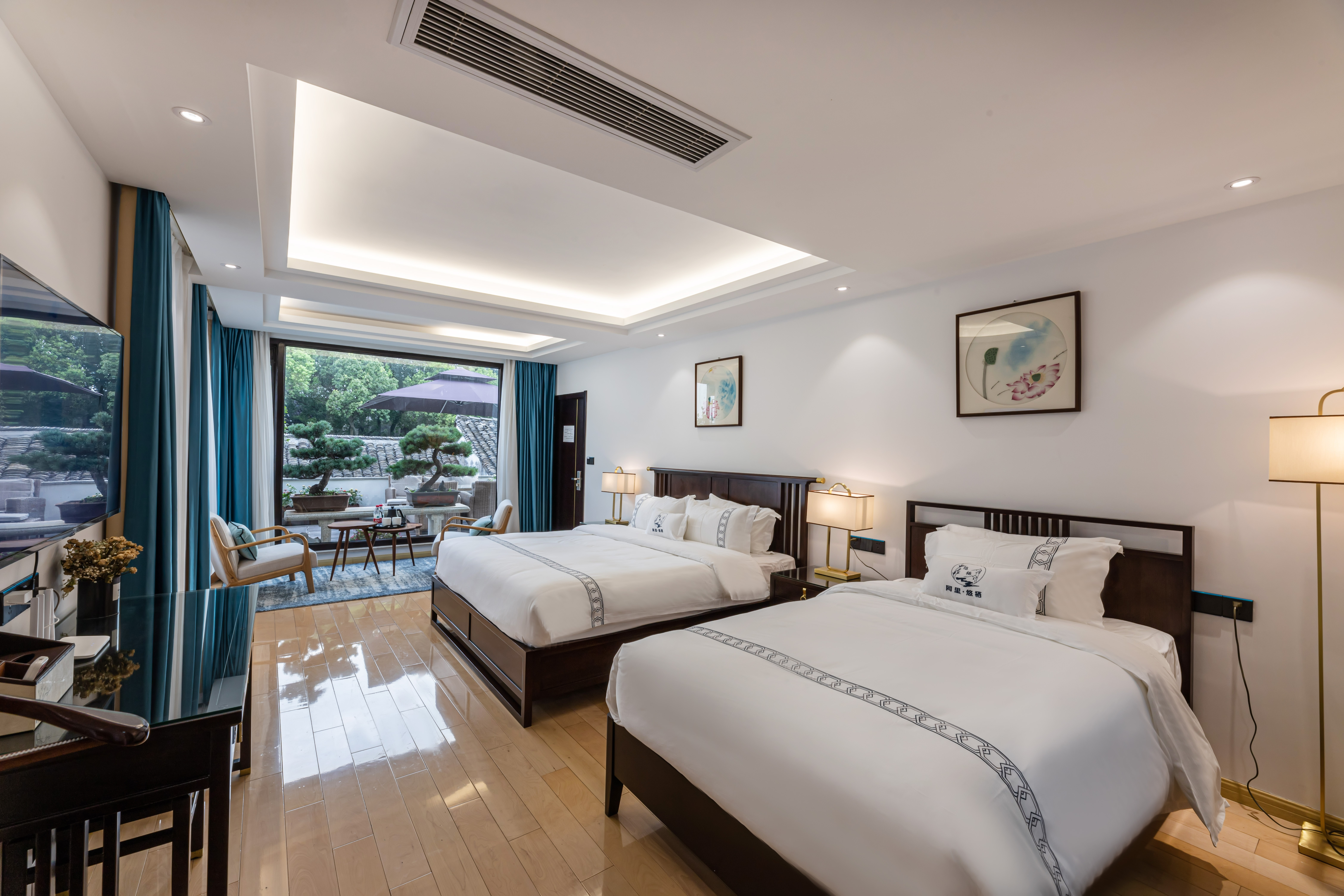 精品六室一厅套房（内设麻将机）