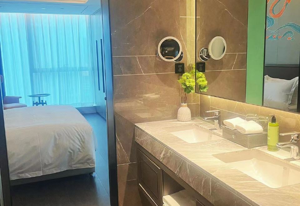 花園行政套房【270°全景落地窗】