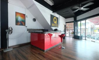 Q Hotel Temerloh - Housity