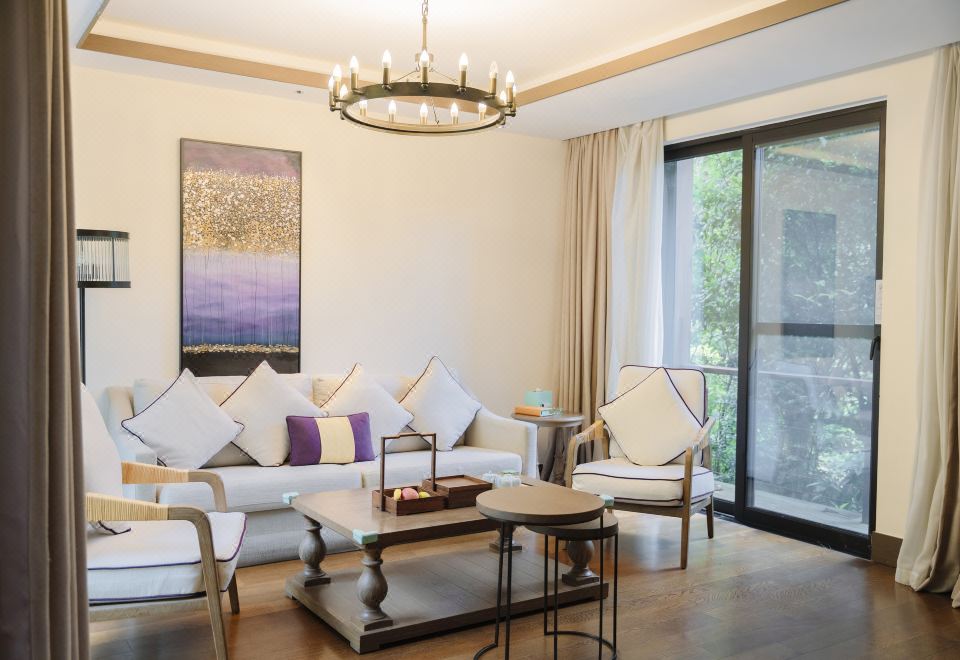 Hangzhou SENBO Nature Park and ResortTwo-Bedroom Loft Family Villa