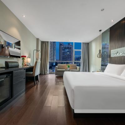 舒壓大床房【送浴缸套+泡泡浴+藍牙音響】 桔子飯店（重慶觀音橋龍湖新壹街店）優惠