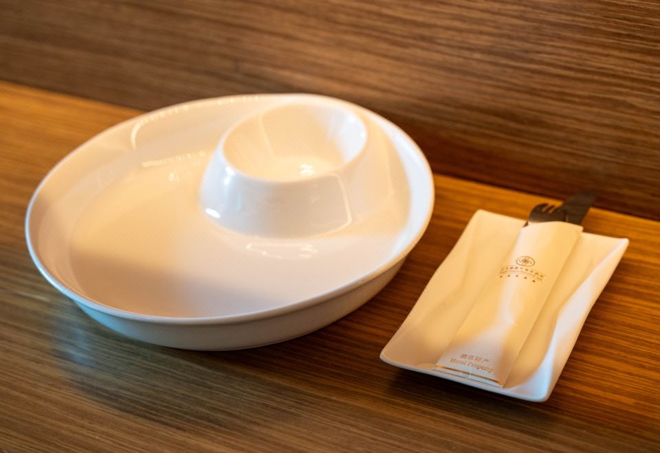 Regal Palace Hot Spring Hotel GuangzhouGuestroom (2 Beds)