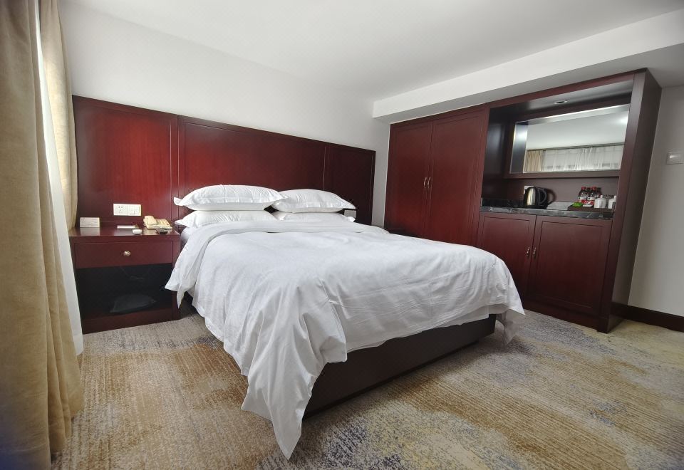 附楼雅致阁楼大床房