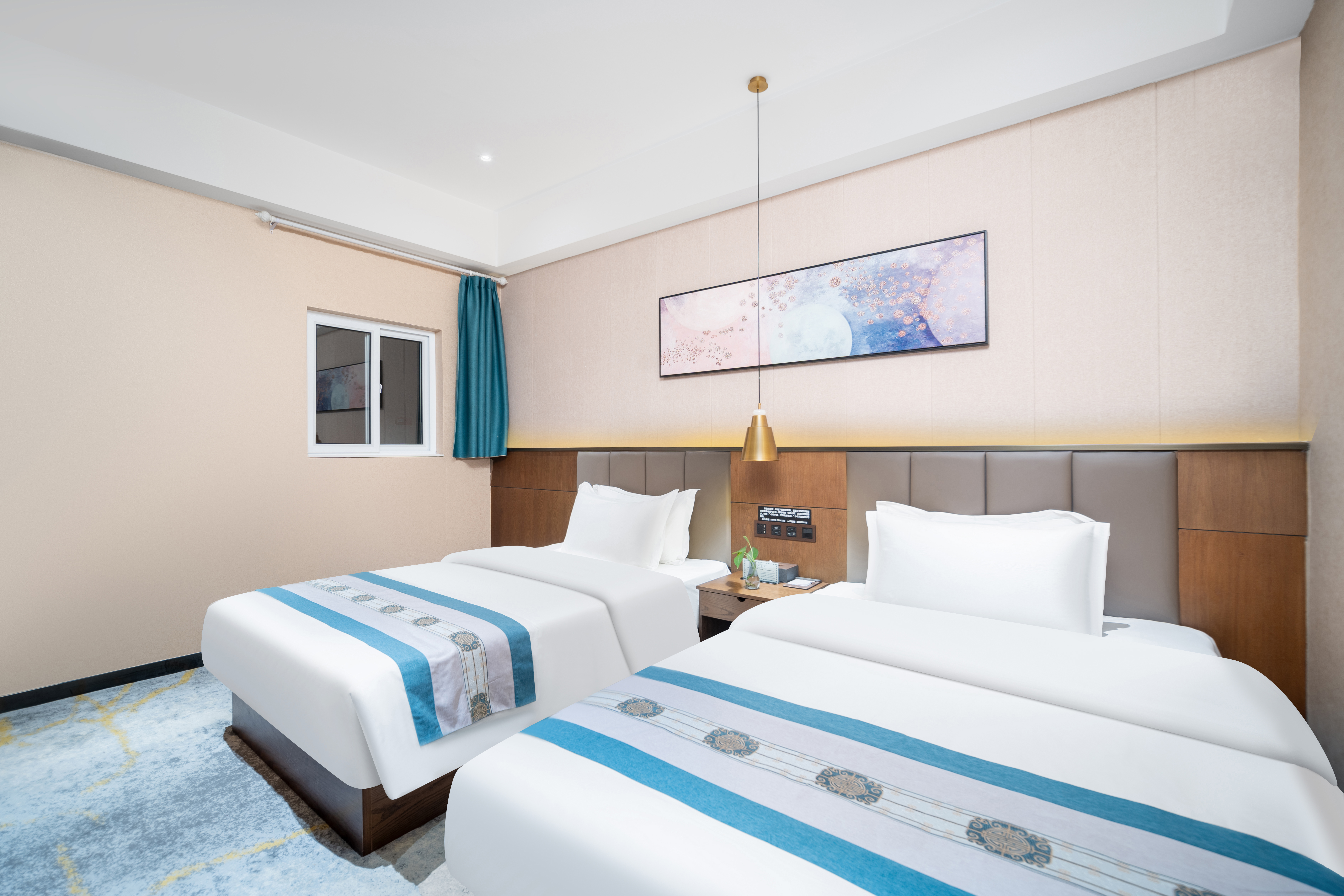 凤凰优享双床房