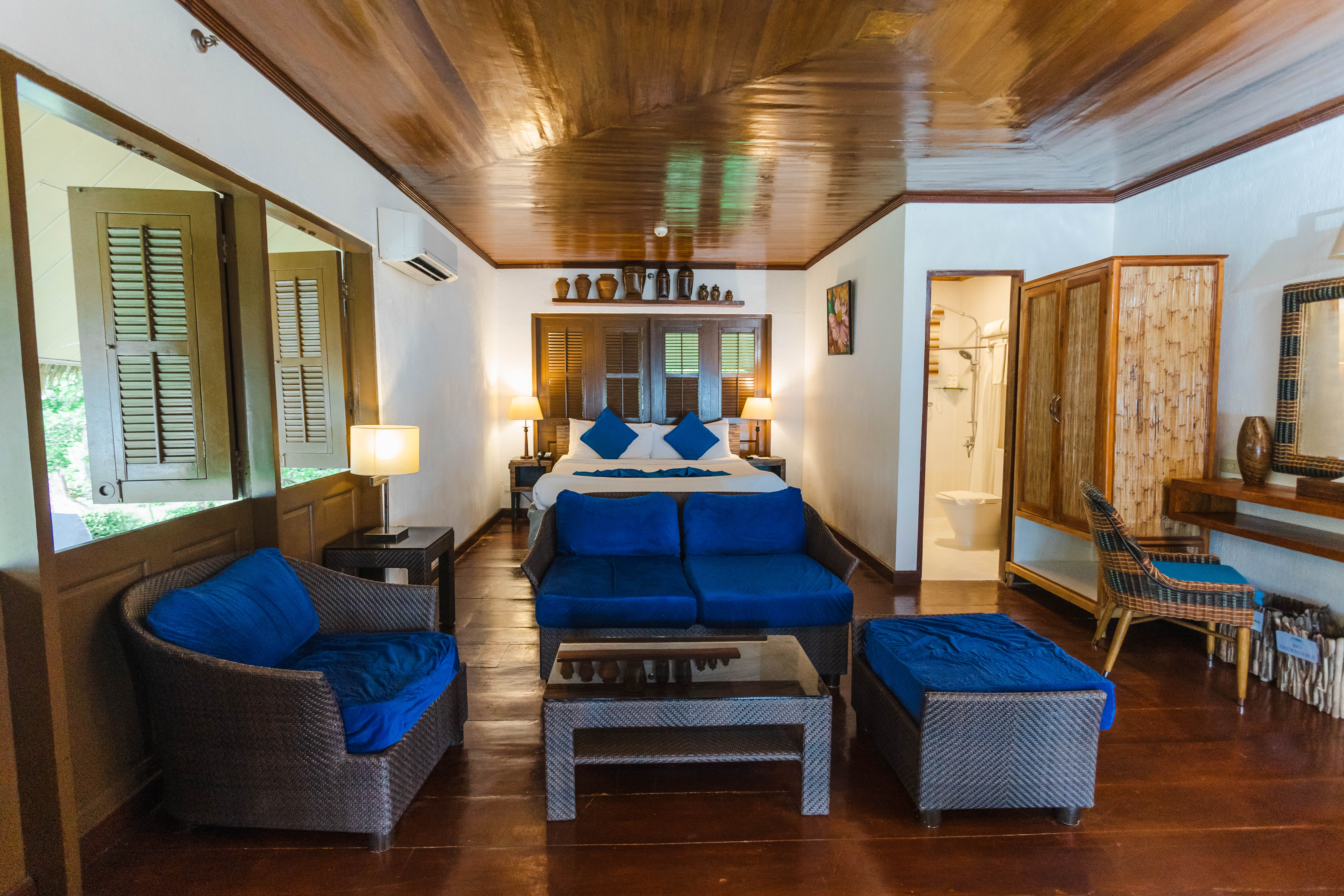 豪华房A（特大床）