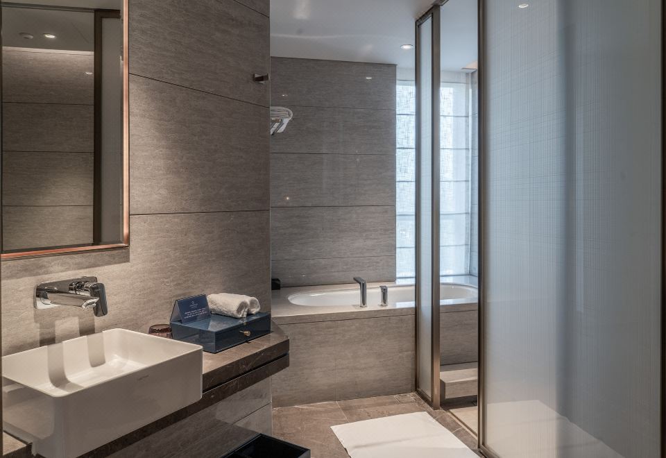 静享豪华大床房