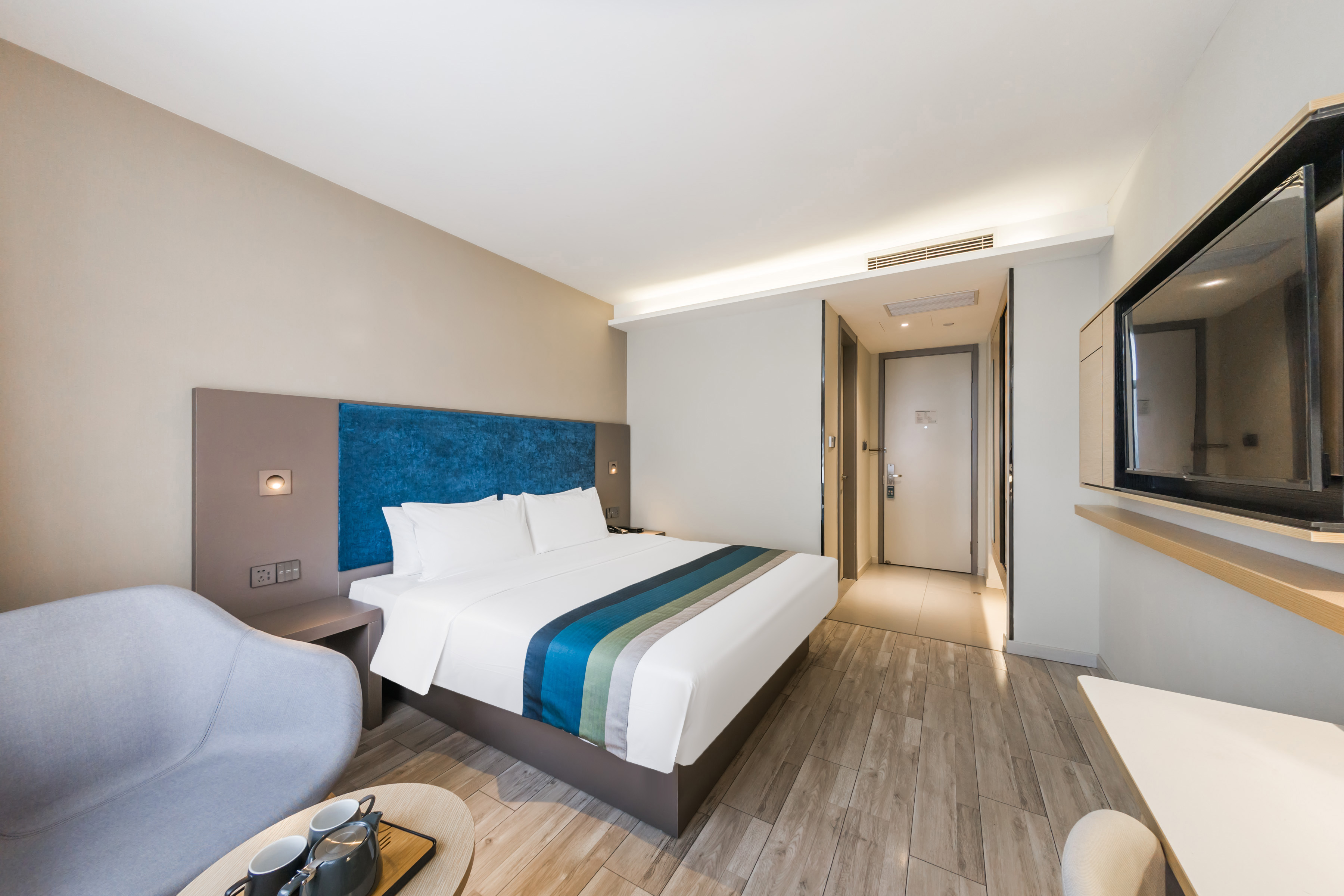 高级大床房（独立明窗+地暖开放）