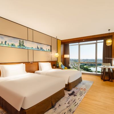 豪華藝術湖景雙床房（藝術主題+全景落地窗） 廈門海絲藝術品中心佰翔琨爍飯店優惠