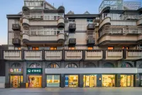 My Neighbor Totoro Fairy Hotel (Nanjing South Railway Station,Shengtai Road Subway Station Branch) Hotels in 