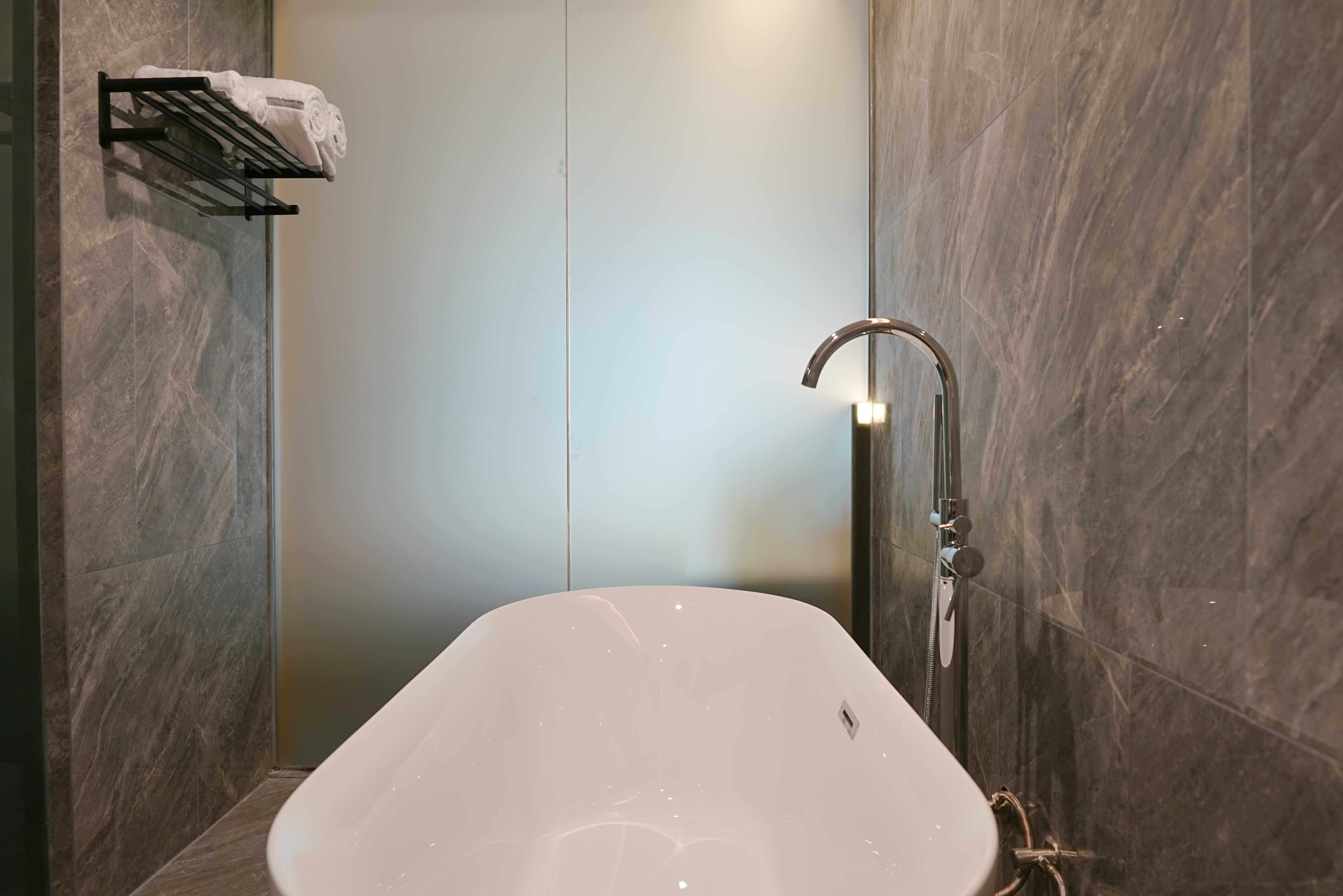 奢华浴缸双床房