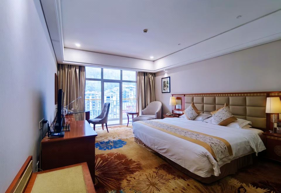 豪华景观大床房