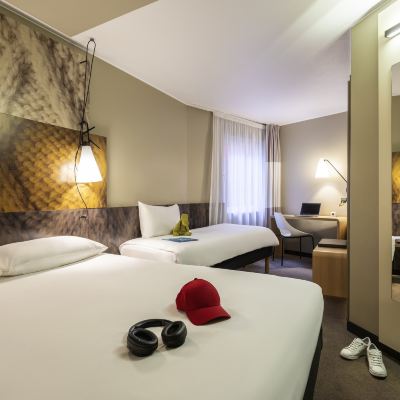 甜蜜三人房 布魯塞爾市中心宜必思酒店優惠