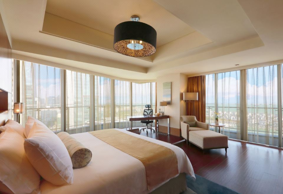 International Conference Center Hotel XiamenSuite With Sea View