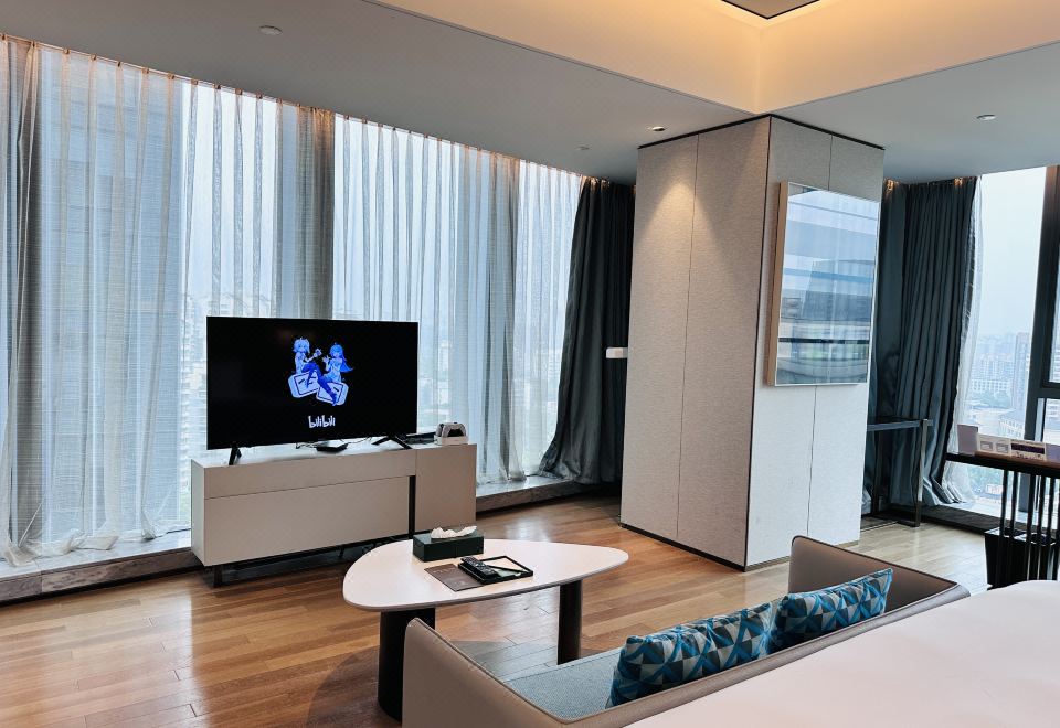 索尼PS5主機游戲大床房