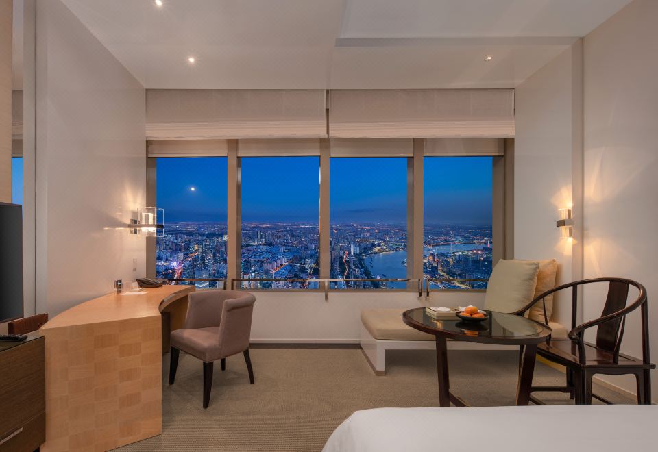 Park Hyatt Shanghai1 King Bed With River View