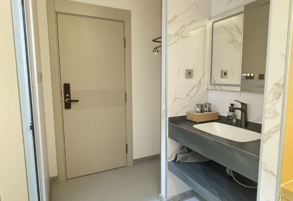 JR HOTELStandard 2-bed Room