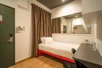 Tune Hotel KLIA Aeropolis (Airport Hotel) Hotels in Sepang