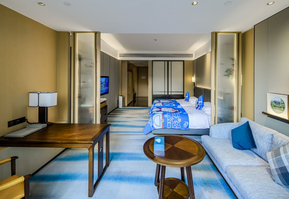 Nanhu HotelDeluxe Family Room
