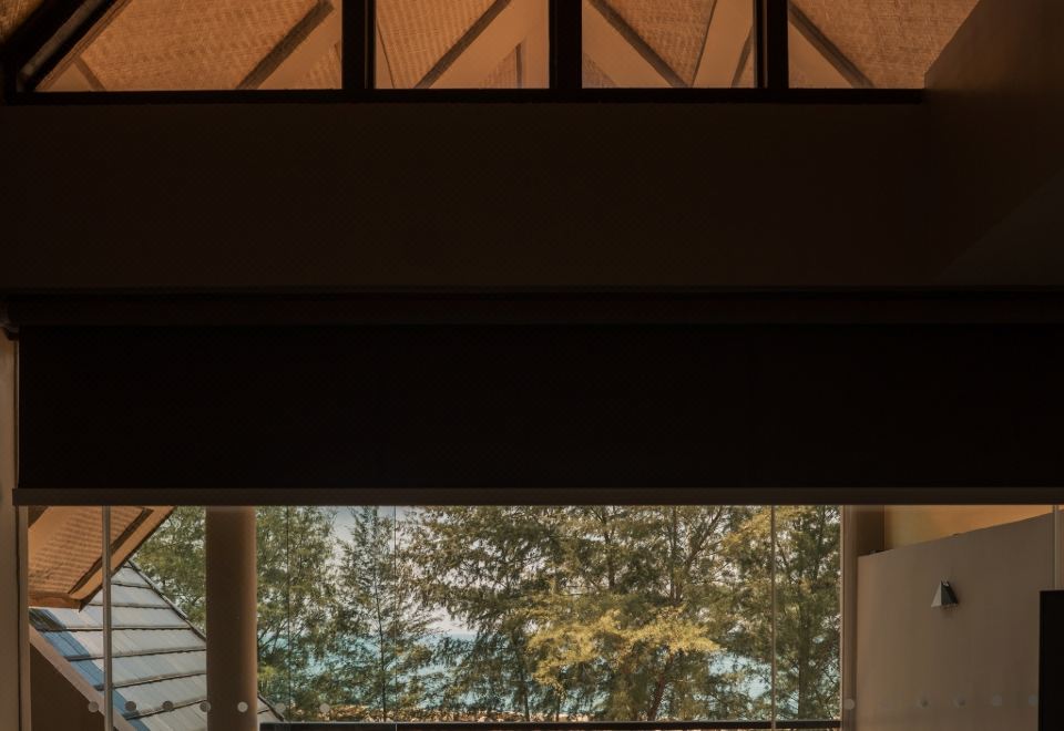 海景套房（特大床）