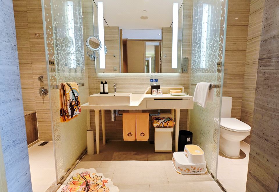 Langham Place GuangzhouHonor Of Kings Happy Blossom Theme Twin Room