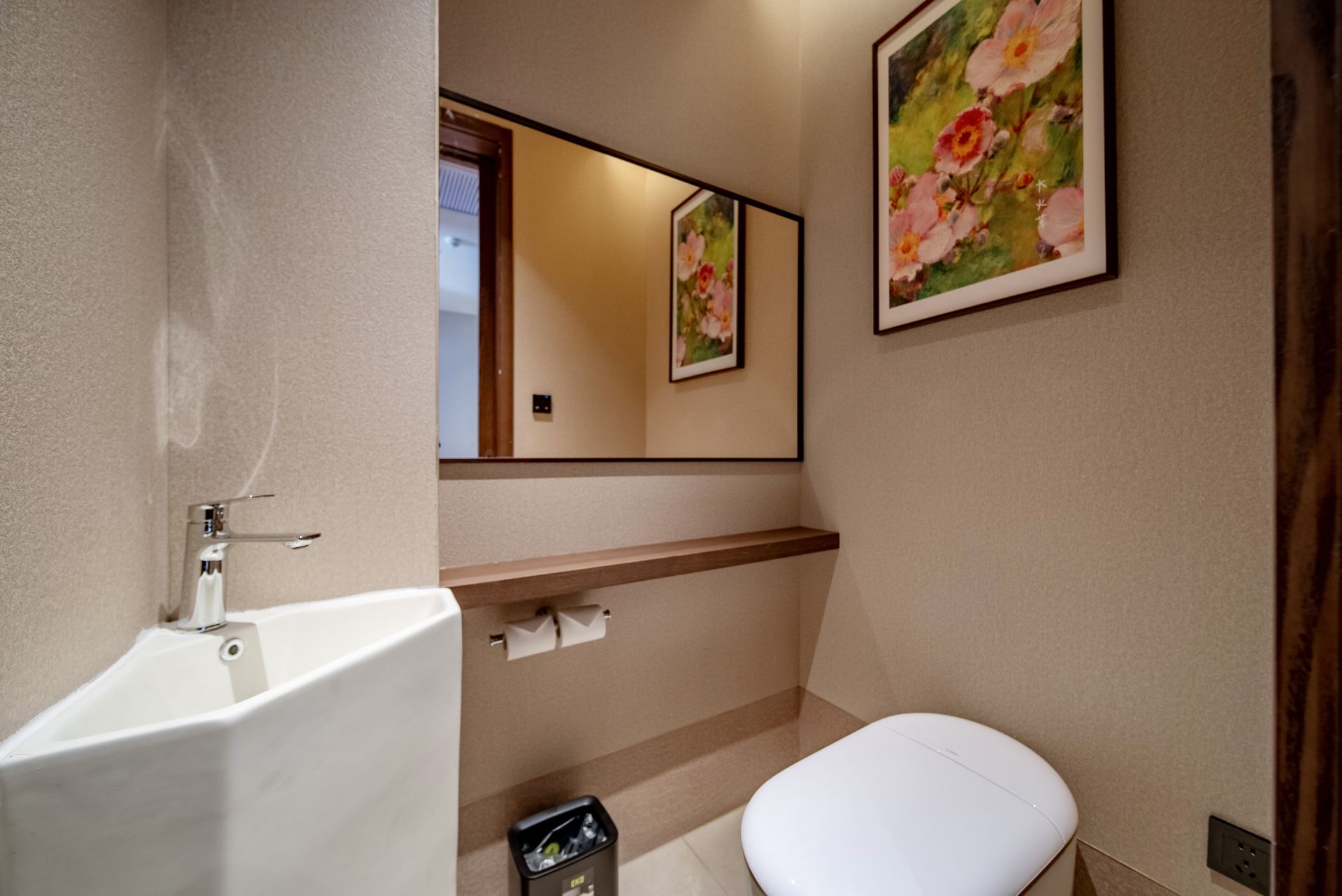 Scenic View Duplex Suite