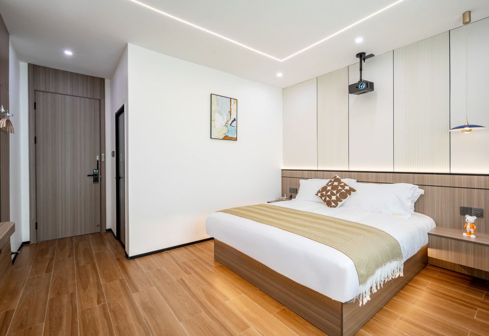 豪华·影音大床房（尊享腾讯VIP）