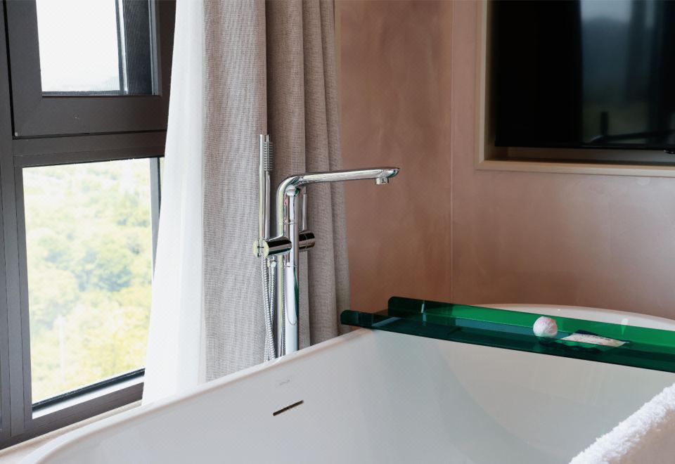 问云全景浴缸落日大卧房