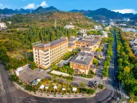 Huangguoshu Waterfalls Yingbin Hotel Hotels in Zhenning Buyei and Miao Autonomous County