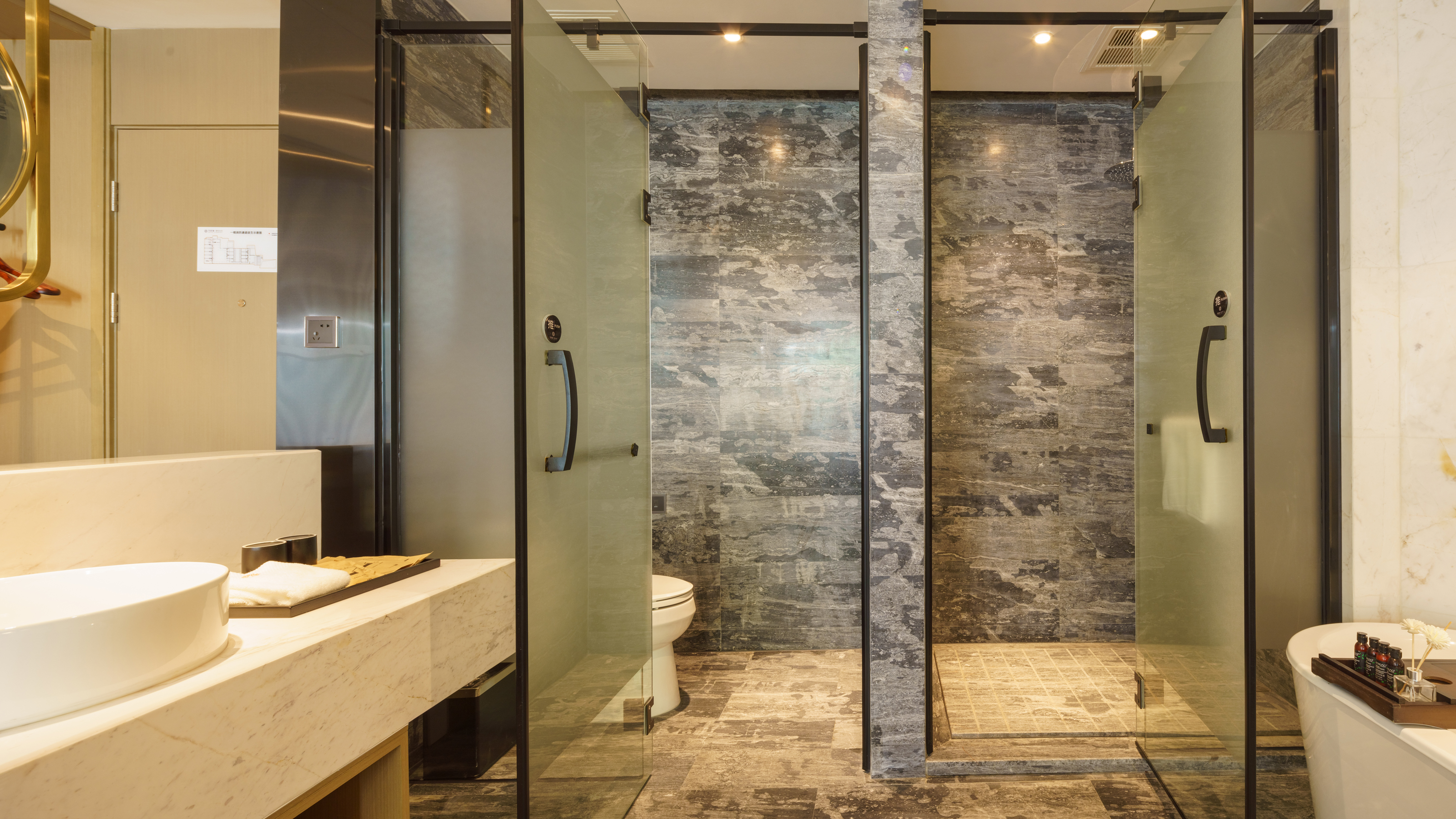 百草园-院落大床套房（泡泡浴缸+落地窗+高端洗护）