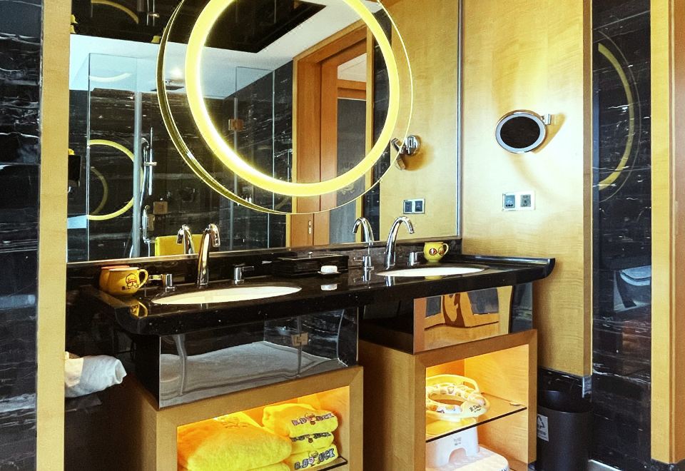 B.Duck小黄鸭亲子主题豪华套房