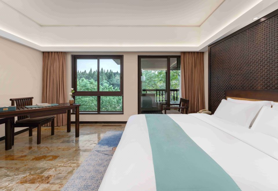 Narada Resort & Spa LiangzhuYaoyun Double Bed Suite