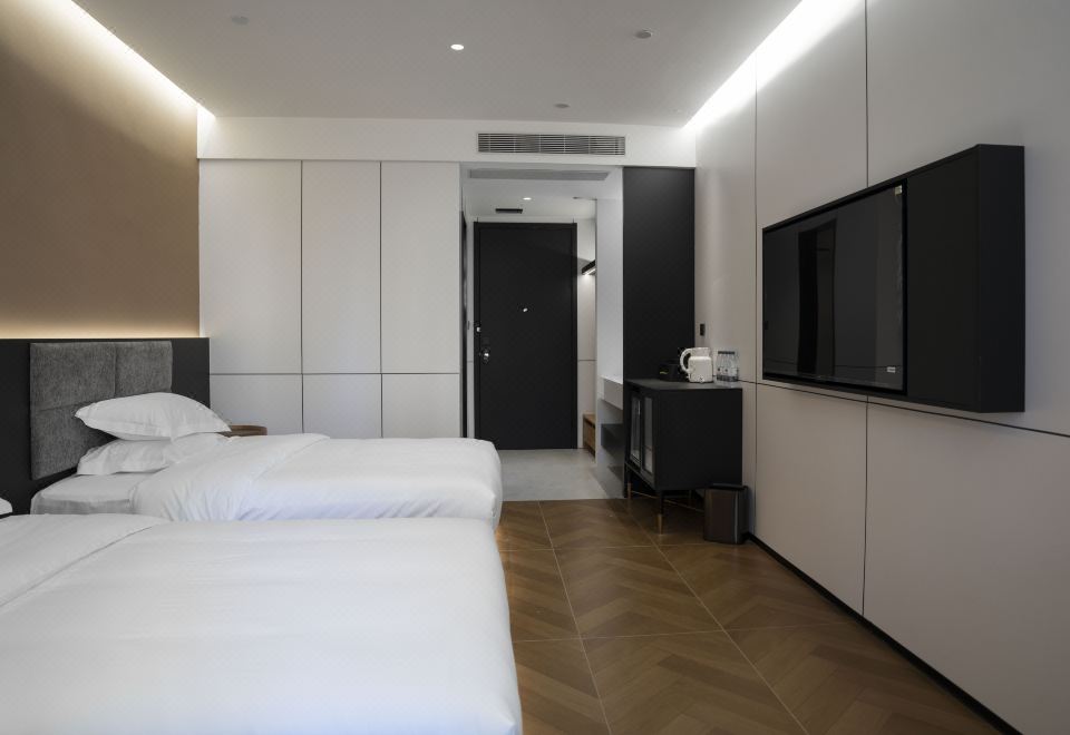 优选谧静双床房