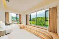 Zhenxi · Yalu Hotel (Huangguoshu Waterfall Scenic Area Ticket Center Branch)