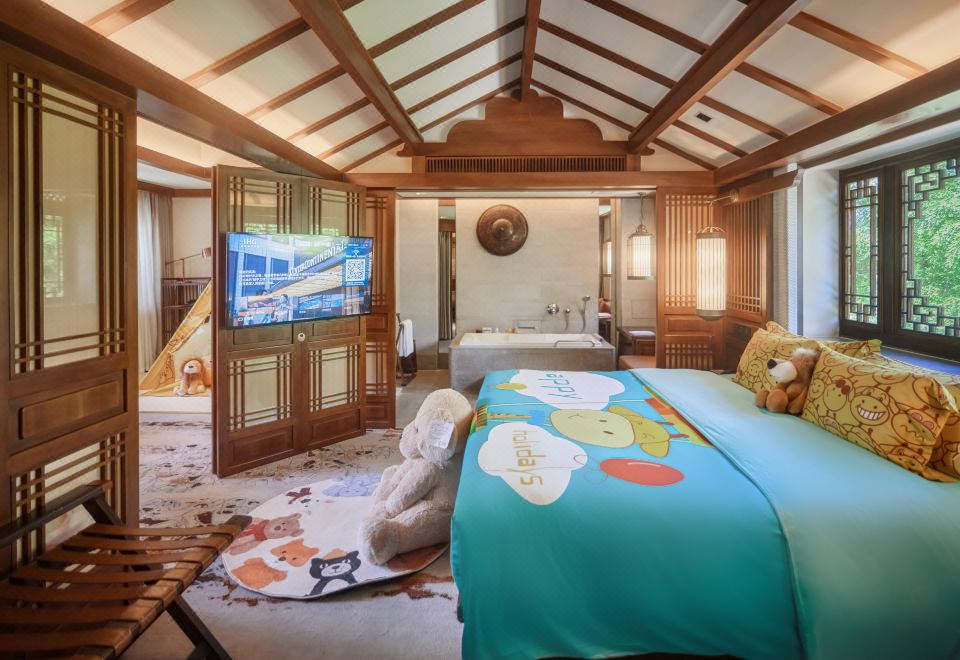 InterContinental Lijiang Ancient Town ResortSummer Fun Family Room