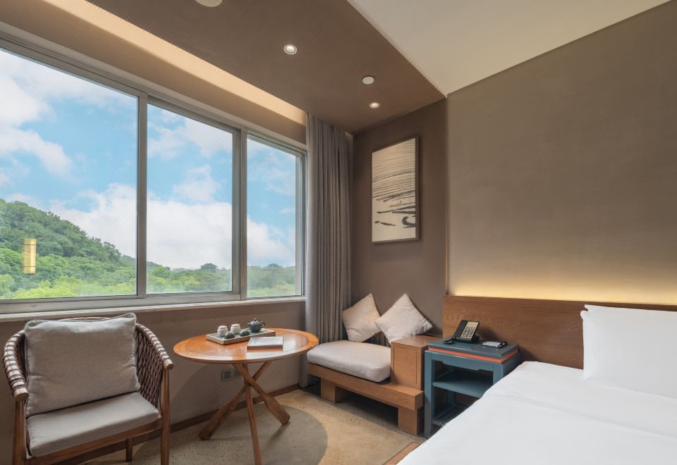 舍·景观大床房「立体声蓝牙音响+休闲办公区」