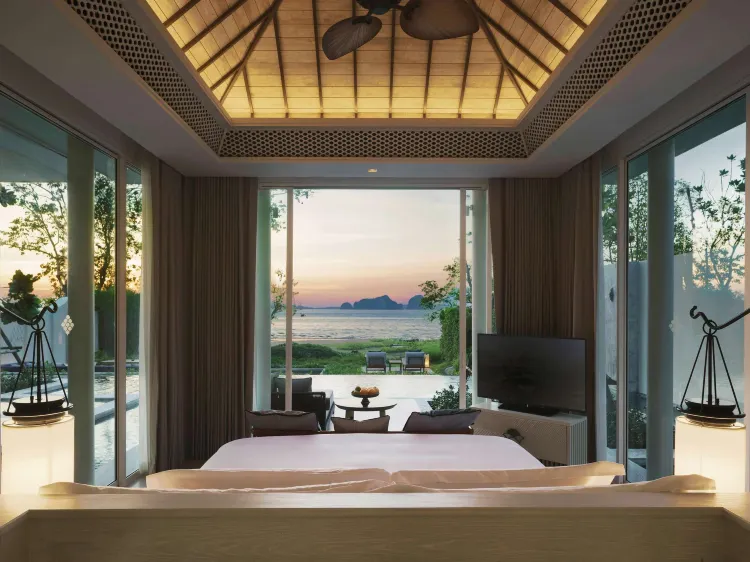 วิลล่าริมสระว่ายน้ำ 2 ห้องนอน