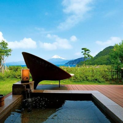 【沖の嶺】温泉露天風呂付客室　富士山と美しい駿河湾を一望 世界遺産　富士山を望む宿　富岳群青 クーポン