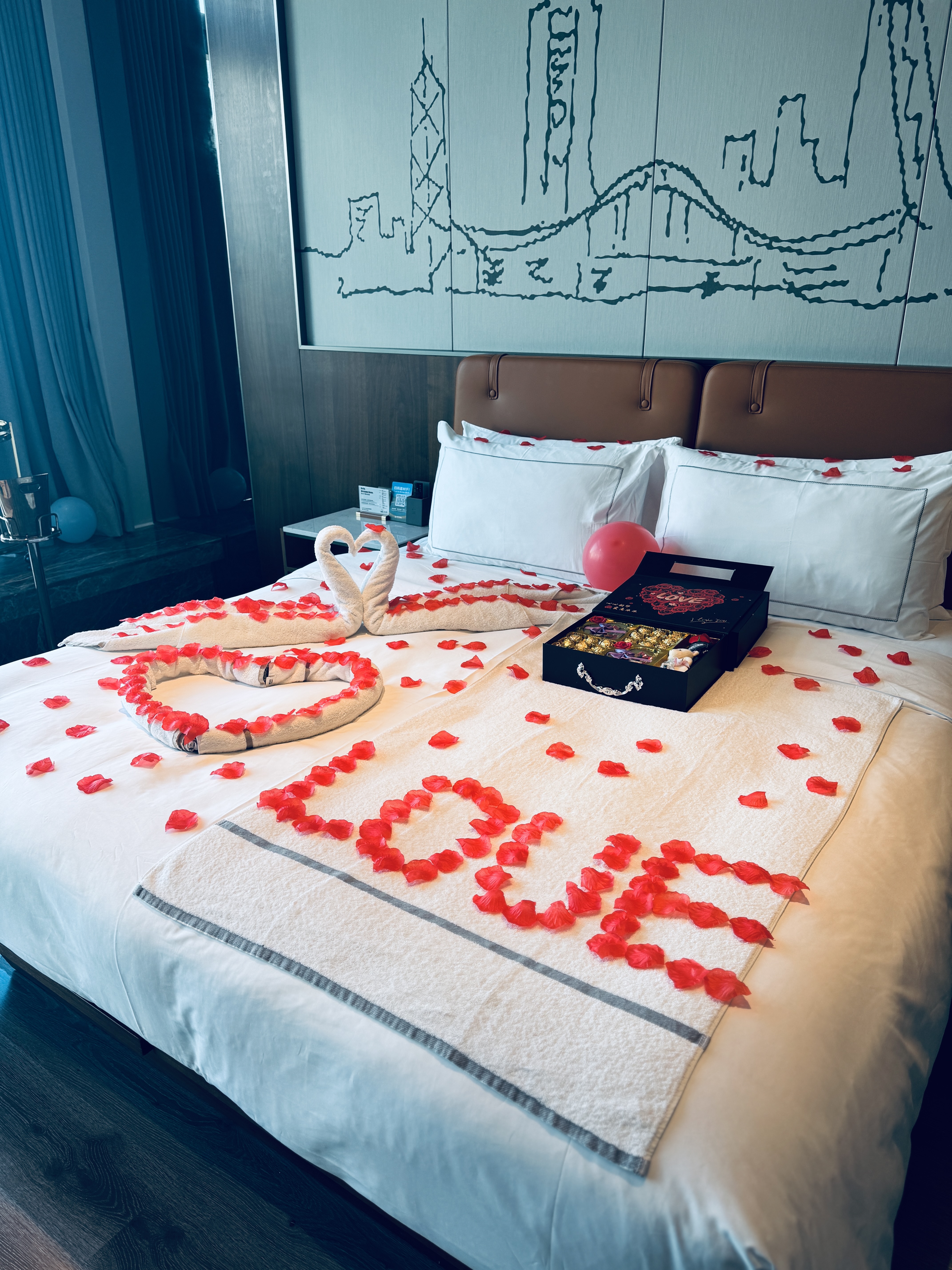 UrCove By Hyatt (Shenzhen Shekou Cruise Center)Romantic Suite - Sea-View (Bathtub)