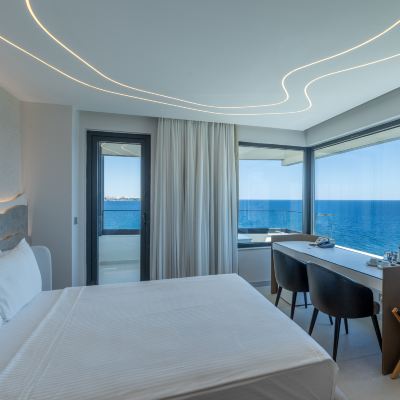 Deluxe Room with Sea View The Corner Park Hotel Promo Code