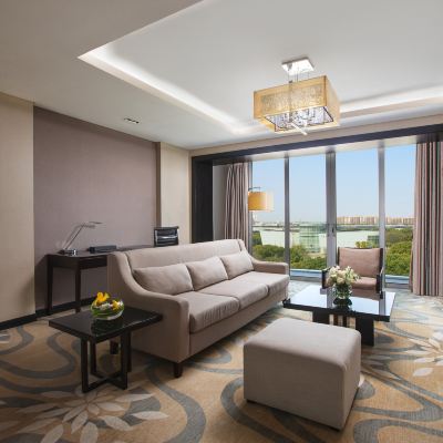 豪華套房 上海夏陽湖皇冠假日酒店優惠