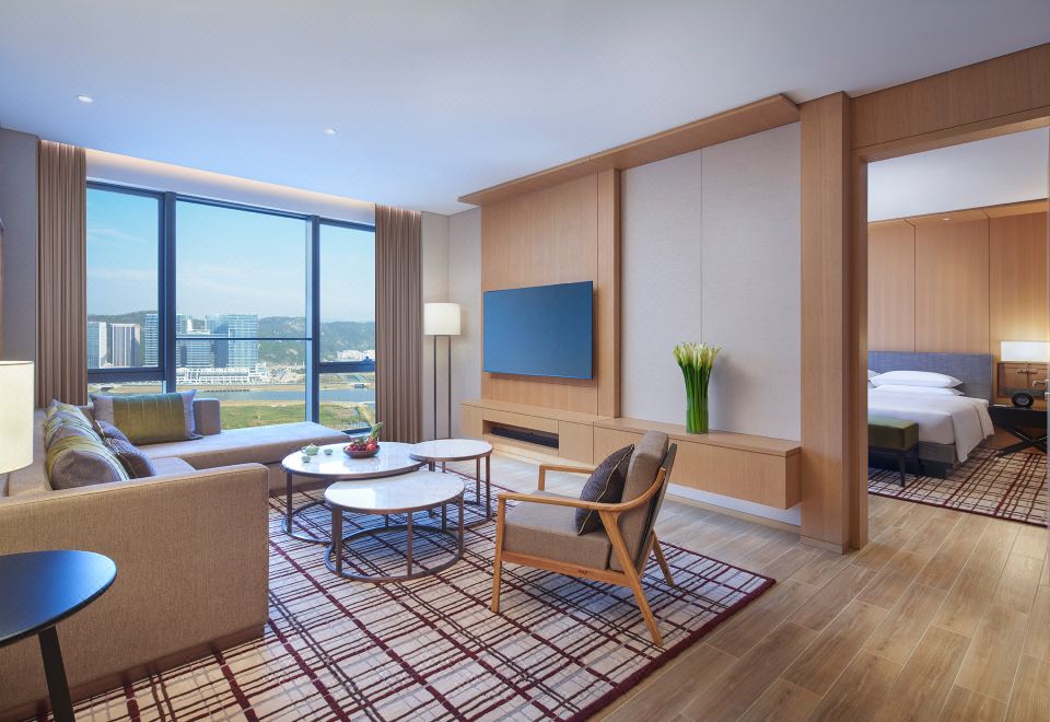 Hyatt Regency HengqinKaiyue Family Two-Bedroom Interconnecting Suite